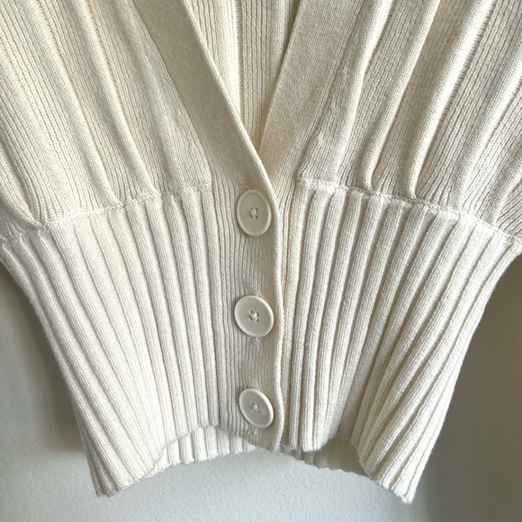 Aritzia Wilfred Plunge Front Cardigan - Picture 6 of 9